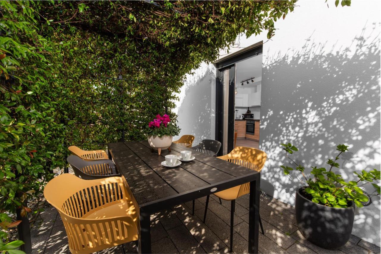 Apart Residence Galant Rovigno Esterno foto