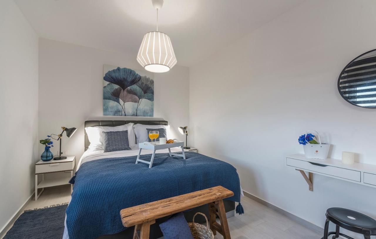 Apart Residence Galant Rovigno Esterno foto